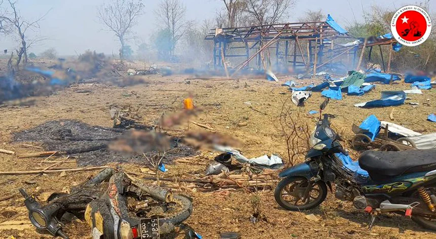 Myanmar: Ataque aéreo contra civis mata pelo menos 100 pessoas