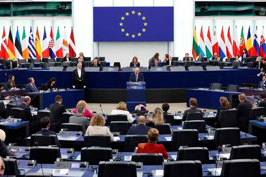 Luta dos agricultores e guerra na Ucrânia marcam agenda do Parlamento Europeu