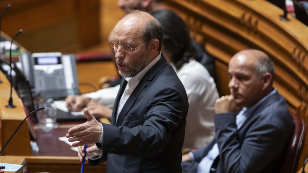 naom_661aae1269e77 Governo conseguiu unir todos, todos, todos contra choque fiscal