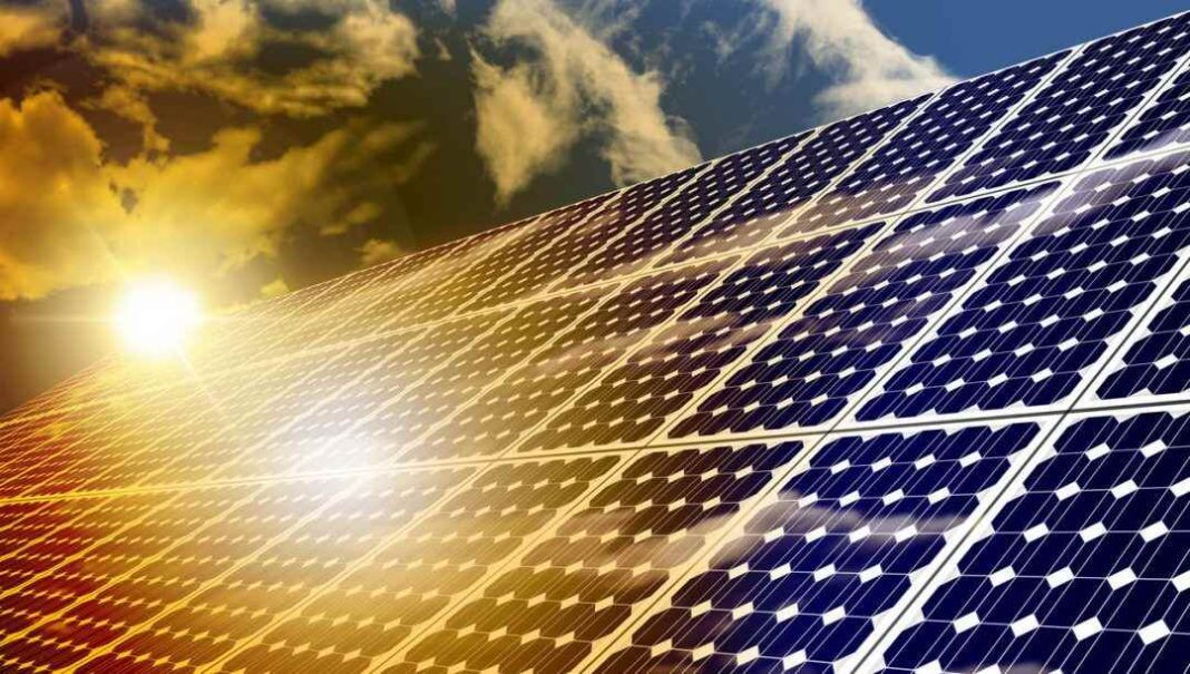 Investimento Chinês no Fabrico de Painéis Solares Alcança Mais de 80% do Total Global