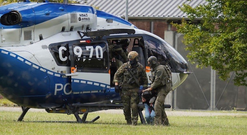 ISTO É O QUE ESTÁ A DAR - Atentado aos 650 anos de Solingen