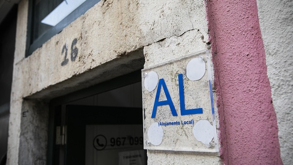 cropped-pndr4468-2 2 Municípios ganham novas competências no Alojamento Local