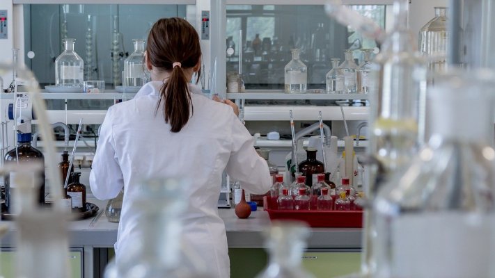 Químicos Eternos Invadem Europa: Agência Europeia do Ambiente Lança Alerta Grave sobre Contaminação Generalizada