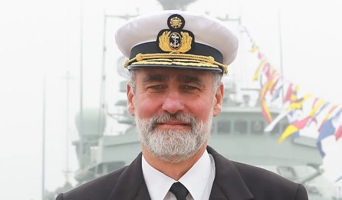 Vice-almirante-Gouveia-e-Melo-696x407 2 Gouveia e Melo a Presidente da República