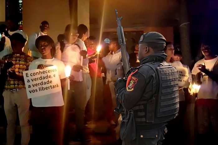 302e5a9b6a8bf646765957163be50c93_L vigília a favor da libertação de activistas presos abortada pelos agentes da polícia angolana