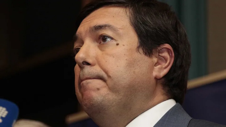 Álvaro de Almeida 2 Diretor Executivo do SNS em silêncio sobre ordens de corte que podem travar cirurgias e consultas em 2026