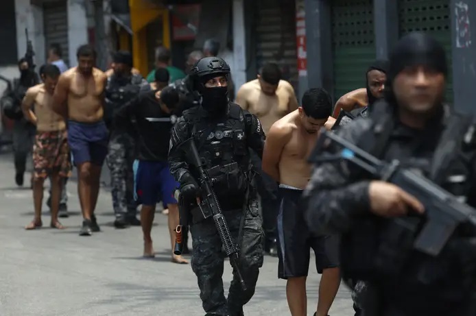 megaoperação 2 Lula da Silva chocado com 132 mortos em megaoperação no Rio de Janeiro e exige explicações sobre ação sem aval federal